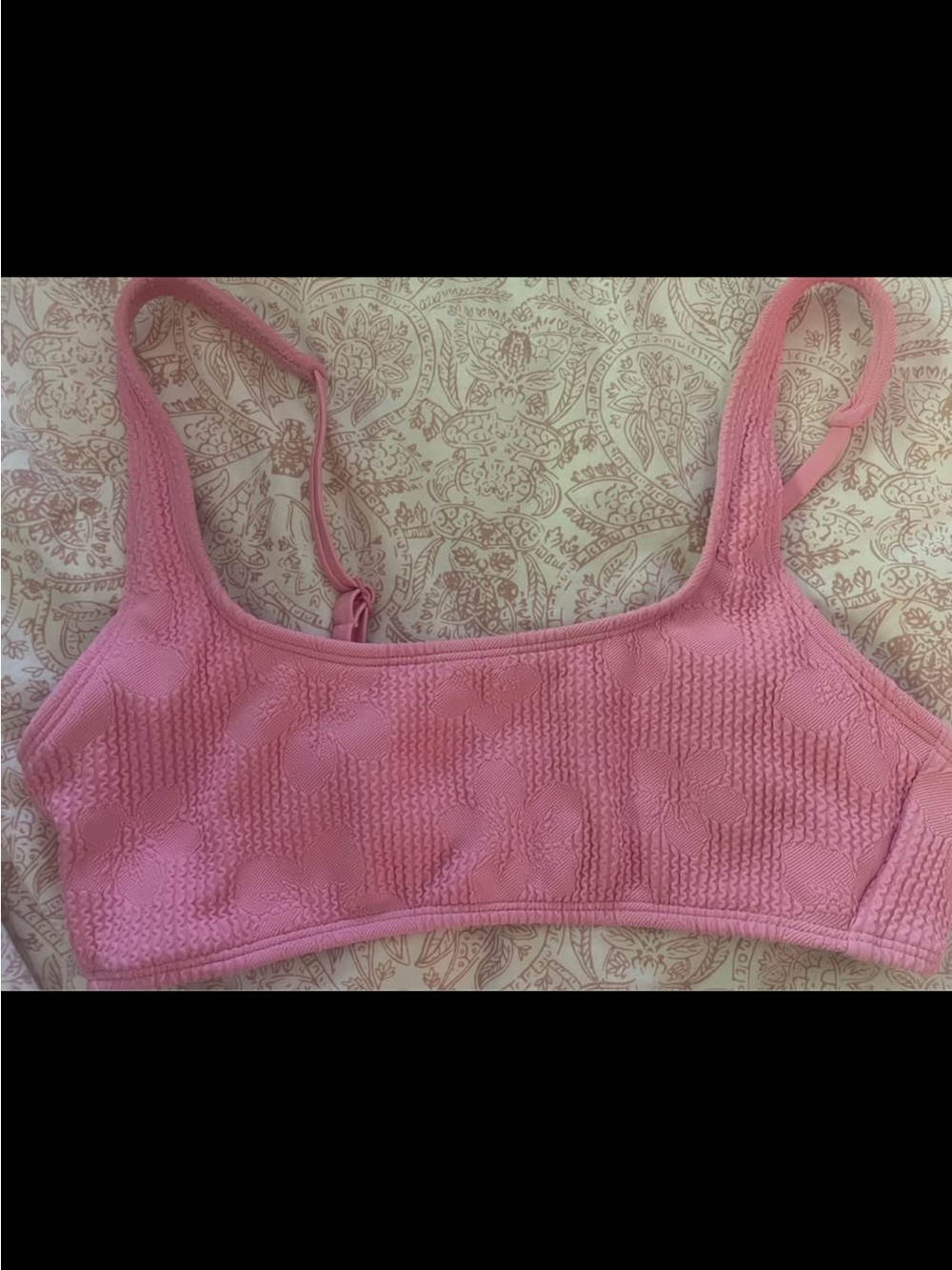 No Boundaries women’s swim top